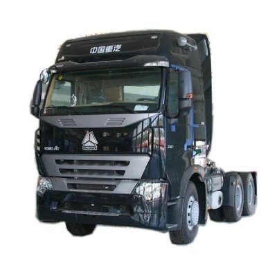 Gebruikte HOWO A7 6x4 trekkers met een tank van 400-500 liter en een SINOTRUCK-motor