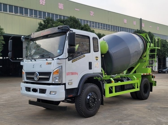 Op maat gemaakte 6 vierkante 4x2 aandrijving Beton kleine mengtruck met 95kw vermogen