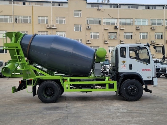 Op maat gemaakte 6 vierkante 4x2 aandrijving Beton kleine mengtruck met 95kw vermogen