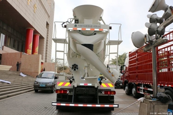HOWO T5G 340HP 8X4 vierkant betonmengtruck met Euro 2/3/4/5 emissie standaard