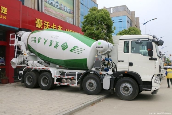 Gebouwmaterialen winkels Gebruikte SinotruK HOWO T5G 340HP 8X4 7.37 Vierkant Betonmixer Truck