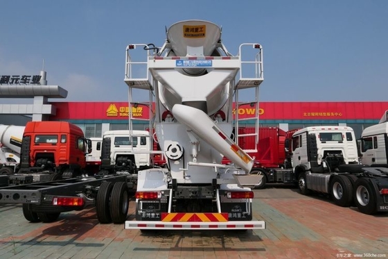 Op maat gemaakte 8X4 7,8m3 HOWO TX 350HP Betonmengtruck voor zware constructies