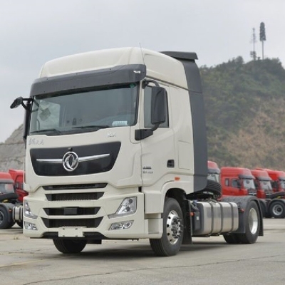 Links stuur Dongfeng Tianlong KX 4*2 6*4 LNG trekkerkop met stabiliteitsregeling