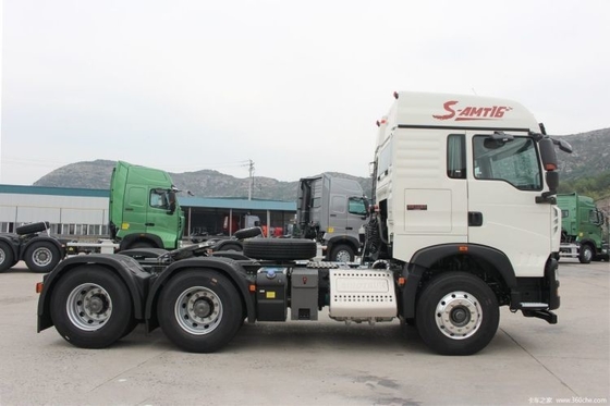 Boutique SinoTRUK HOWO TX7 0 km 6X4 4X2 6X2 CNG LNG-tractor met multimedia-systeem