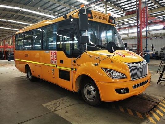 24 zitplaatsen Dongfeng schoolbus met 85 maximaal vermogen en 6-8L motorcapaciteit