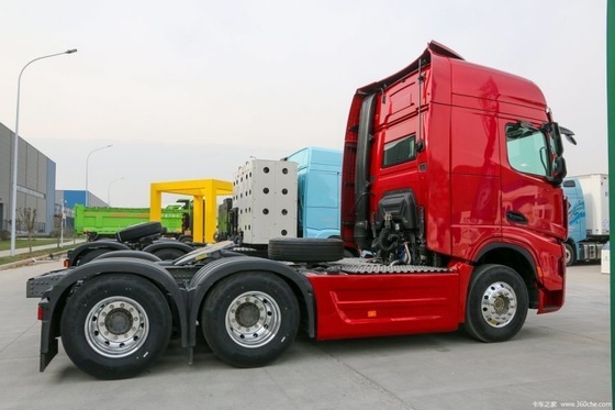Tweedehands Shaanxi Qi Delong X6000 4*2 6*4 6*6 371 375 CNG LNG sleepwagen voor lading