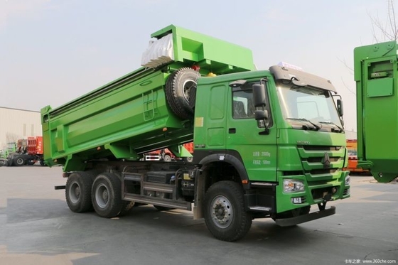 Nationale zware vrachtwagen HOWO 6X4 371 pk Dump truck voor 2 passagiers 10 banden 340 pk op zijn best