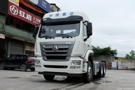 12 Voorwaarts schakelen SinotruK Haohan J7G 4*2 6*4 CHG LNG Special Truck Traction Head