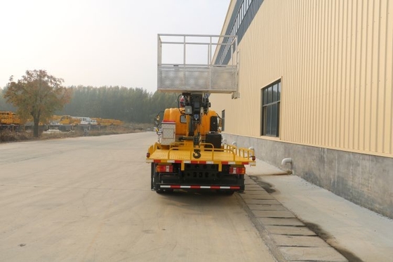 150 pk Tweedehands Boutique Howo 16m-30m Luchtwerktruck met Truck Crane