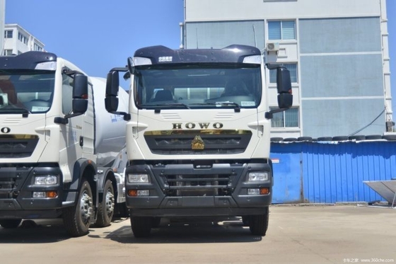 14000 kg Populaire SinotruK HOWO TX 340 pk 8X4 7.5 Vierkant Betonmixer Truck