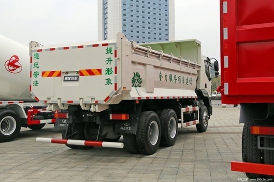 Dongfeng Liuqi Chenglong H5 310 HP 6X4 trektruck hoofd met achterste versnelling nummer 2