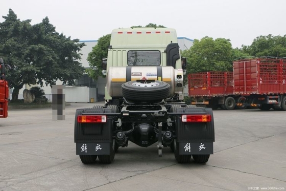 Qingdao Jiefang JH5 zware vrachtwagen 480 pk 6X4 LNG-tractoren met cruise control ACC