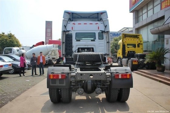 Nationale HOWO T5G 4X2 Traction Truck Head 350 pk Zware vrachtwagen met touchscreen