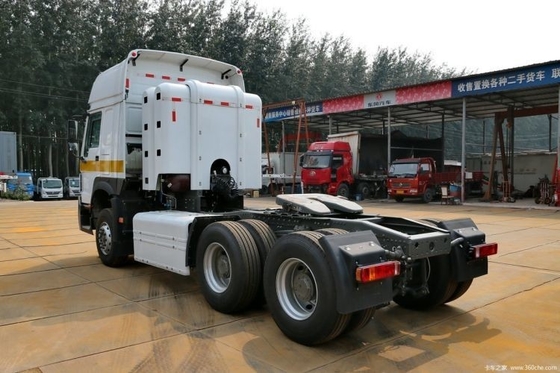 Warm tweedehands 0 km Nationale zware vrachtwagen HOWO 380 pk 6X4 CNG trekker vrachtwagens