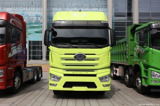 Boutique Gebruikte Truck Hoofd FAW Jiefang J7 Zware Truck 560HP 4X2 Tractor Truck's Choice