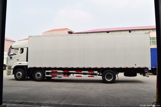 280 pk SinotruK Hahan N5G Zware vrachtwagen met touchscreen Bruto voertuiggewicht 10170 kg