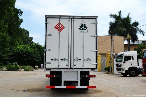 240 pk 6x2 9,5 meter bestelwagen voor warm gebruik van National Heavy Truck HOWO T5G