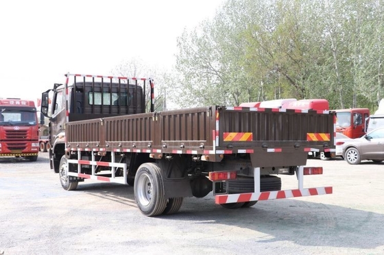 Sinotruk National Heavy Duty Truck HOWo NX 220HP 4X2 6,75m Hurdle Truck voor vrachtwagen