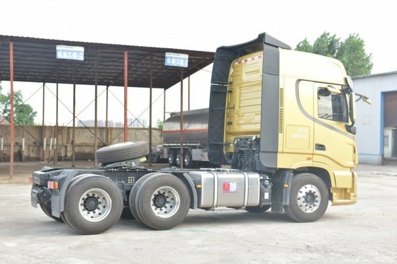 2 Terugschakeling Dongfeng Tianlong KX 520 pk 6X4 trekker truck hoofd voor zwaar vrachtwagen segment