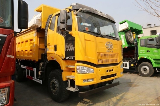 420 pk 6X4 Faw Jiefang J6P zware vrachtwagen bergversie dumptruck met touchscreen