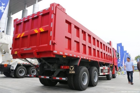 Xugong Hanfeng Hanfeng G7 430 pk 8X4 8,2 meter dumptruck met een laadvermogen van 31-40 ton