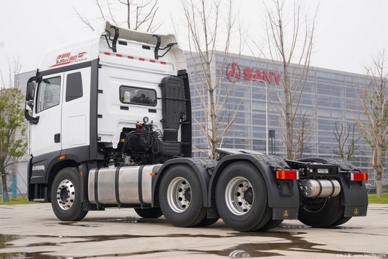 SANY 620 pk 6X4 AMT automatische trekker met 2 passagierscapaciteit Maximaal koppel ≥2500Nm