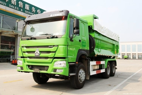Voorraad Gebruikte HOWO 340 pk 6X4 5,6m Dump Trucks met ABS en 2 achterste schakelenummer