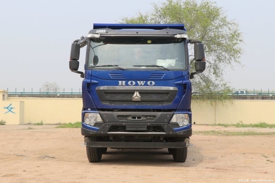 Gebruikte Sinotruk HOWO T7H zware vrachtwagen 440 pk 8x4 7,6 meter dumper met 300-400l brandstoftank