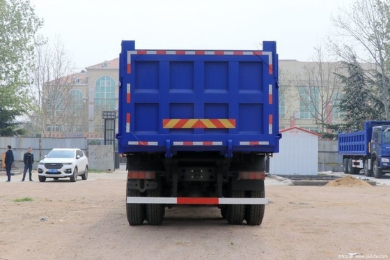 Gebruikte Sinotruk HOWO T7H zware vrachtwagen 440 pk 8x4 7,6 meter dumper met 300-400l brandstoftank