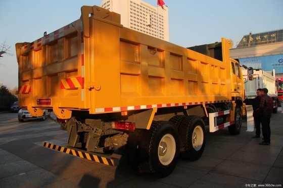 10 Voorwaarts schakelen SINOTRUCK Haohan J5G 310hp 6X4 5.8m Dump Truck op een concurrerende