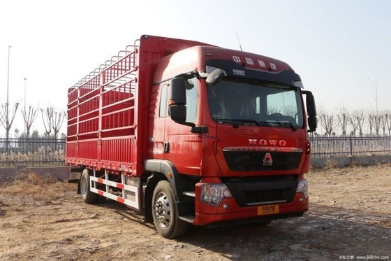 Automatische SINOTRUCK HOWO TX 250 pk 4x2 6,8 meter Warehouse Grid Truck in uitstekende staat