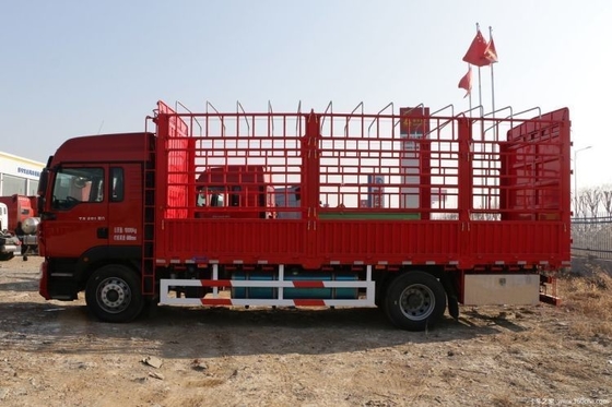 Automatische SINOTRUCK HOWO TX 250 pk 4x2 6,8 meter Warehouse Grid Truck in uitstekende staat