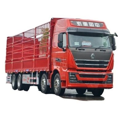 SINOTRUCK HOWO TH7 460HP 8X4 zware vrachtwagen met 9.5m magazijnnet en multimedia systeem