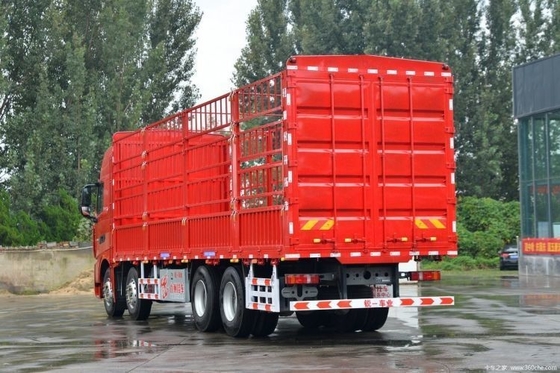 SINOTRUCK HOWO TH7 460HP 8X4 zware vrachtwagen met 9.5m magazijnnet en multimedia systeem
