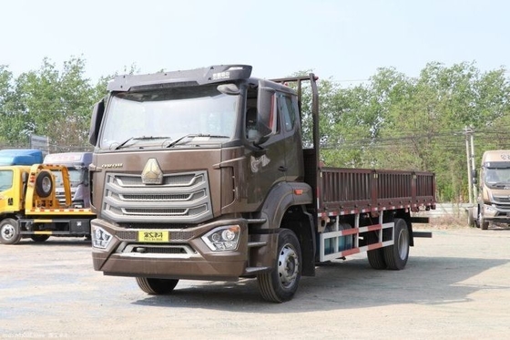 23 Hot Boutique Gebruikte Auto's SINOTRUCK HOWo NX Medium Card 220 pk 4X2 6,75m Hurdle Truck