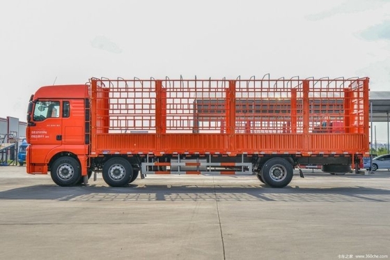 Tweedehands Sinotruk SITRAK G7 330 pk 6X2 8,6m Rastertruck Zaantruck