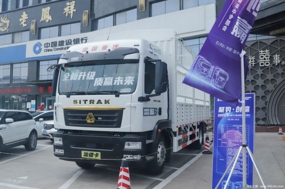 270 pk SINOTRUCK SITRAK G5S Luxury 4X2 6.8m AMT Automatische Transmissie Warehouse Truck