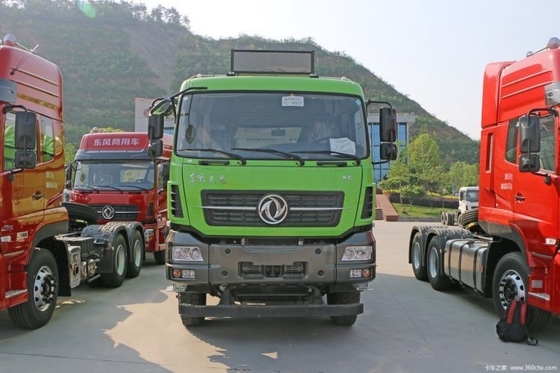 EURO 5 Dongfeng Tianlong KC 6X4 6 meter dumptruck met FAST versnellingsbak en 385 pk bij een