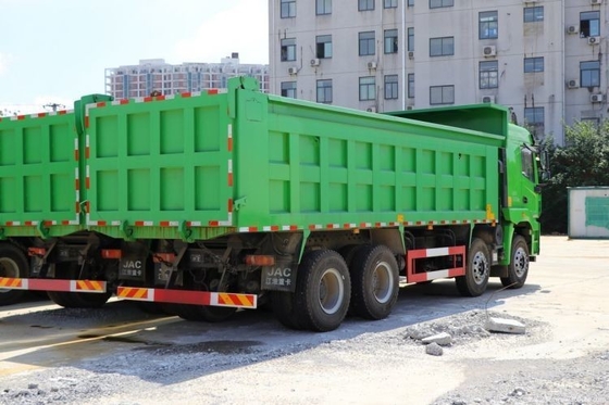 Professionele boetiek tweedehands Xugong Hanfeng G5 270 pk 8X4 6 meter dump truck