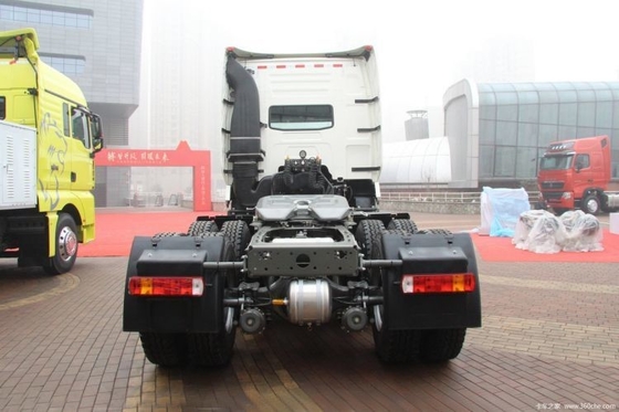 Chinese boutique tweedehands auto's Sinotruk HOWO T6G 6X4 trekker vrachtwagen met 380 pk vermogen