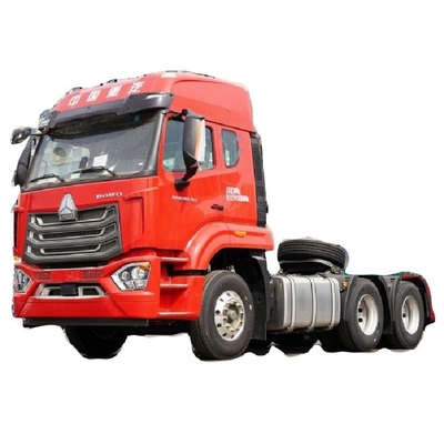 Zware auto-tractoren met HOWO NX 6X4 met een brandstoftankcapaciteit van ≥ 600 liter en automatische ramen