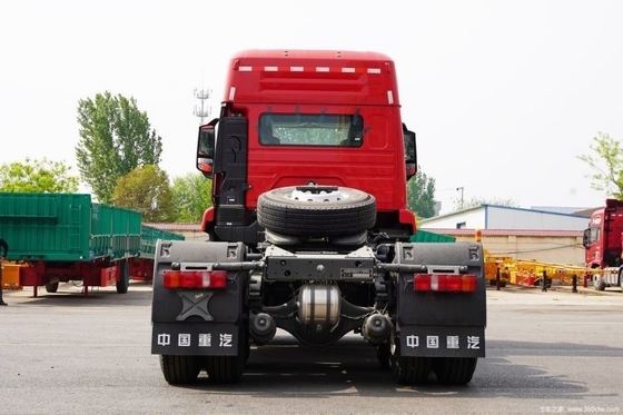 Zware auto-tractoren met HOWO NX 6X4 met een brandstoftankcapaciteit van ≥ 600 liter en automatische ramen