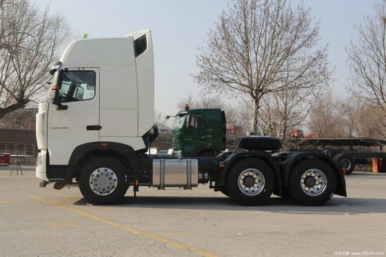 De boutique HOWO T7H zware vrachtwagen 540 pk 6X4 trekker vrachtwagen op een met Sinotruk motor