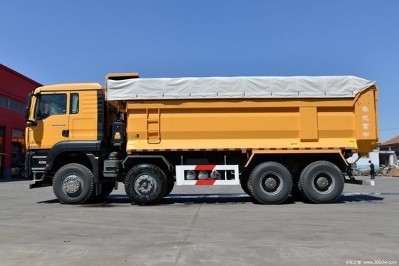 Boutique Tweedehands Sinotruk SITRAK G7W 400 pk 8X4 6,8 meter Dump trucks met 6,2-8 meter vracht tank