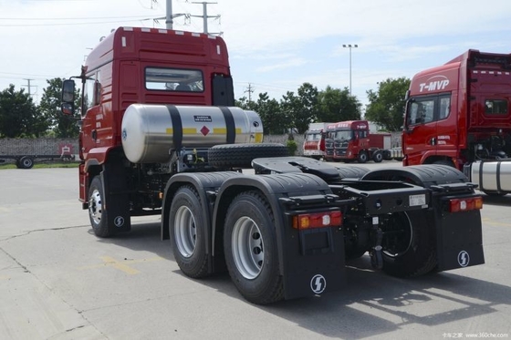 Voorraad Speciaal Shacman Delong M3000S Tractor Truck 21-30 ton laadvermogen 10 banden