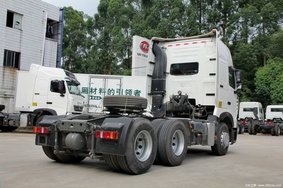 HOWO T7H Zware vrachtwagen 480 pk 6x4 Traktor vrachtwagen met 295/80R22.5 16PR banden