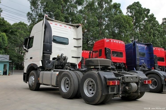 HOWO T7H Zware vrachtwagen 480 pk 6x4 Traktor vrachtwagen met 295/80R22.5 16PR banden