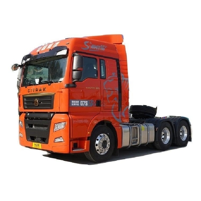 SITRAK G7S 610 pk 6X4 sleepwagenkop met een hoge brandstoftankcapaciteit en automatisch raam