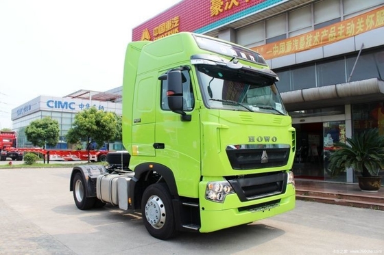440 pk 4X2 Sinotruk HOWO T7H Tractor met 2 passagiers en 8L motorcapaciteit