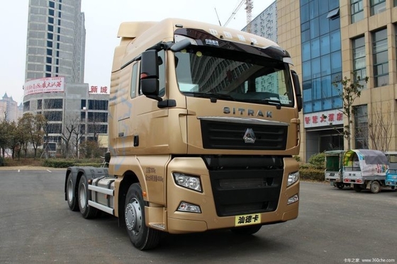 Maximaal koppel 2000-2500Nm SinoTRUK SITRAK C7H Zware vrachtwagen 540 pk 6x2R Traktortrucks